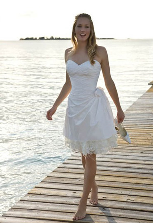 Simple Beach Wedding Dresses For Your Beach Weddings
