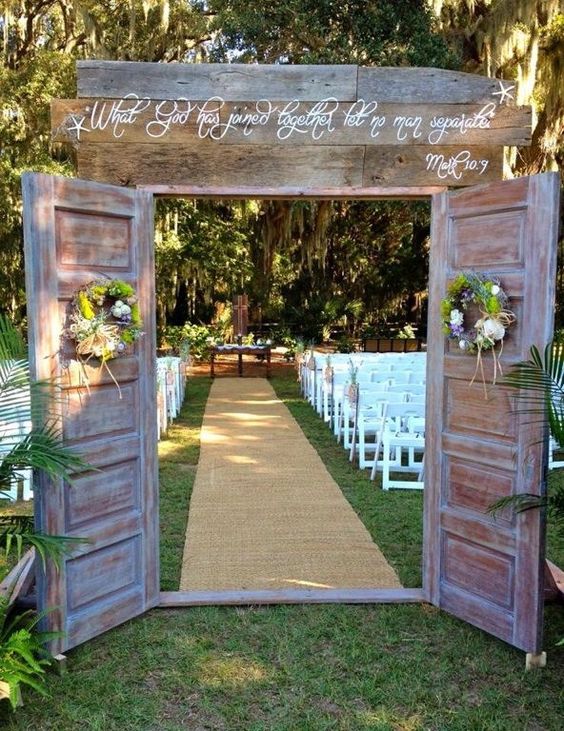 22 Rustic Backyard Wedding Decoration Ideas on A Budget ...