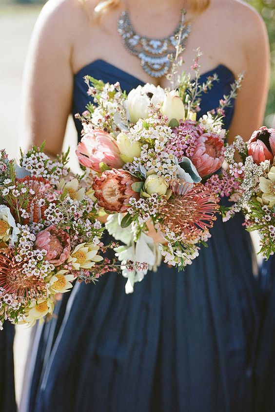 26 Prettiest Fall Wedding Bouquets to Stand You Out - Page 3