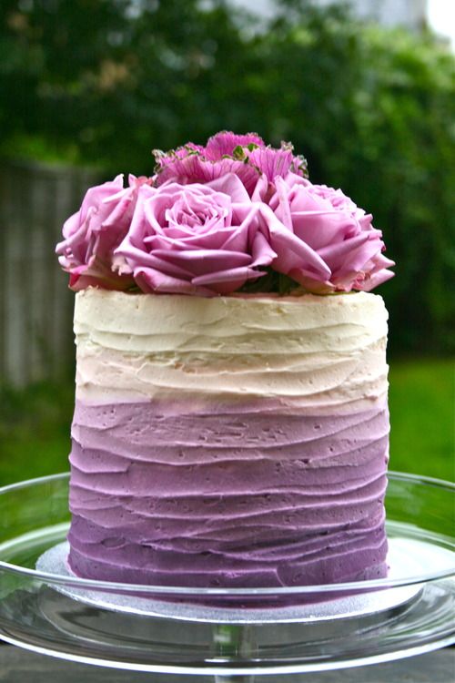 PANTONE Color of the Year Ombre wedding cake