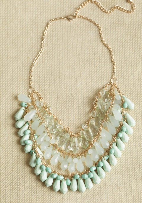 mint_and_gold_necklace