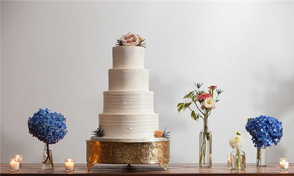 40 all White Wedding Cakes