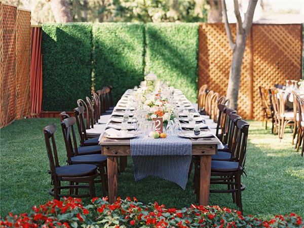 backyard wedding ideas 18