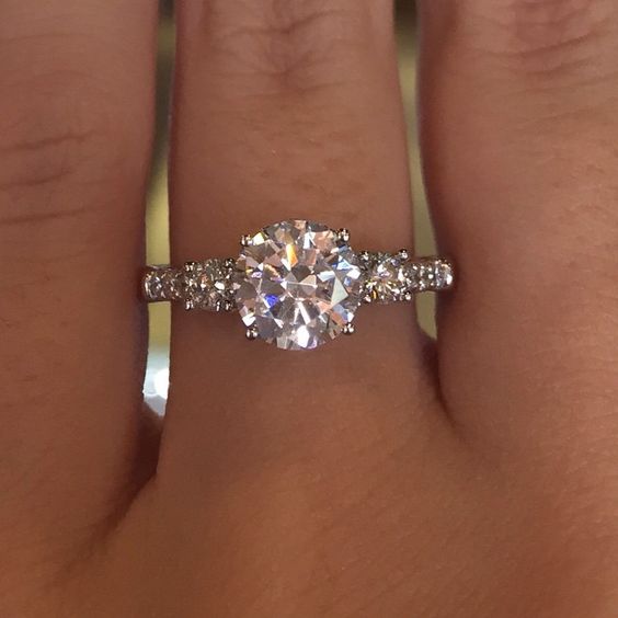 Engagement rings from Designers & Diamonds Blog