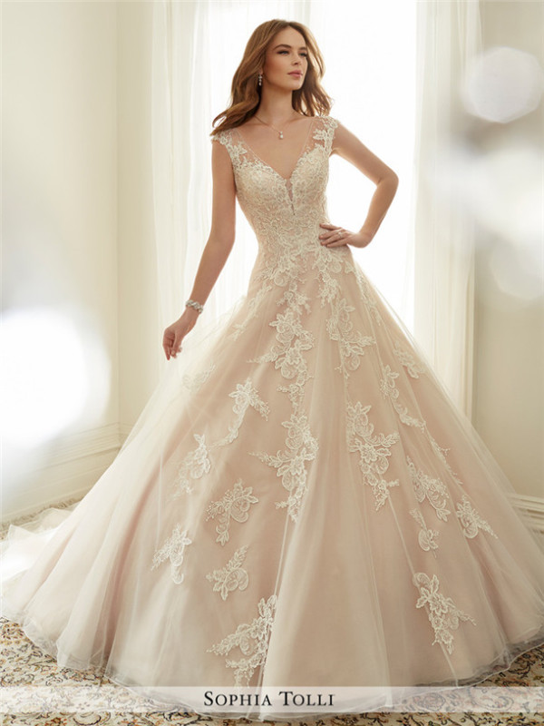 Sophia Tolli Spring 2017 y11705