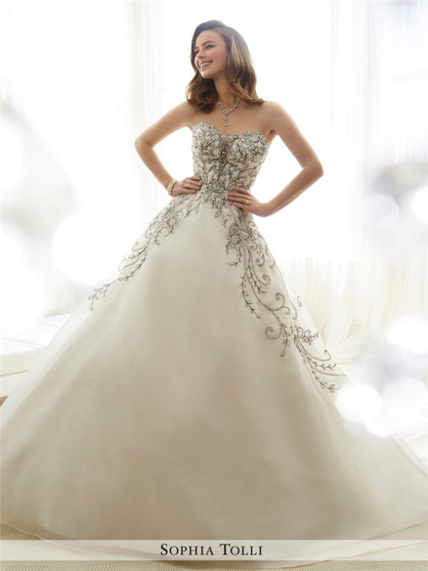 Sophia Tolli Spring 2017 y11709