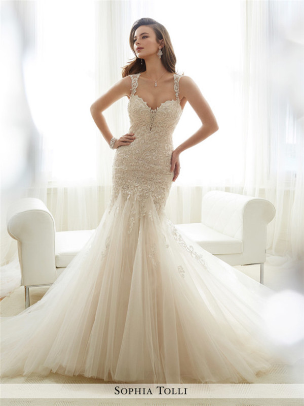 Sophia Tolli Spring 2017 y11722