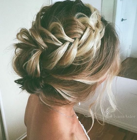 Gorgeous wedding braided hairstyle