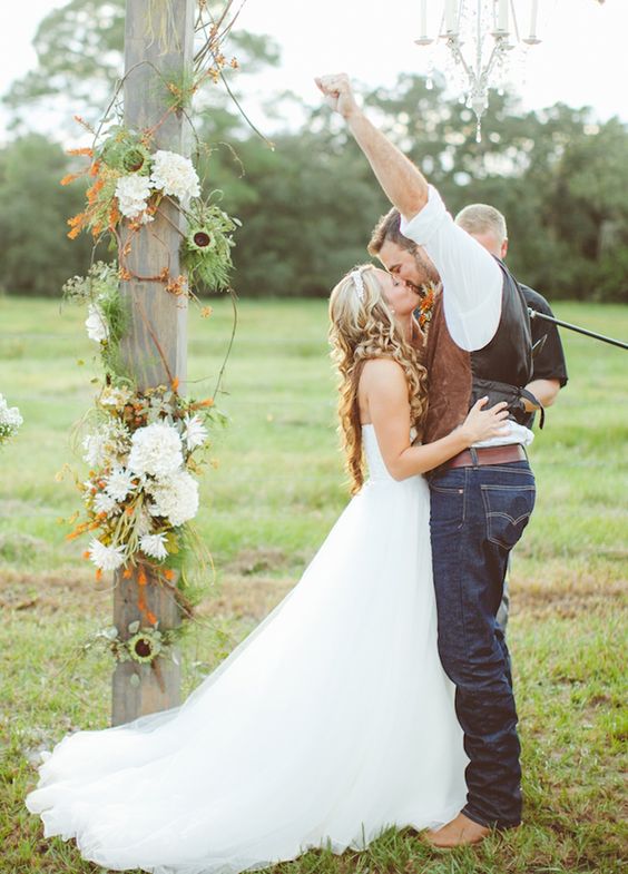 Such an Awesome First Kiss Photo ideas