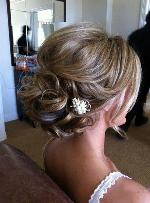 messy romantic wedding hairstyles for long hair