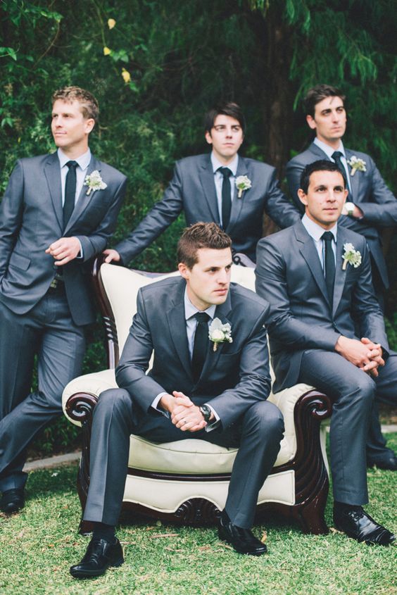 Awesome Wedding Poto Ideas with Your Groomsmen - Love this
