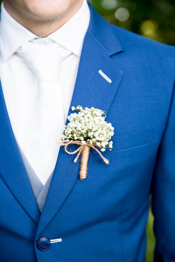 Baby's Breath Boutonniere for Rustic Weddings