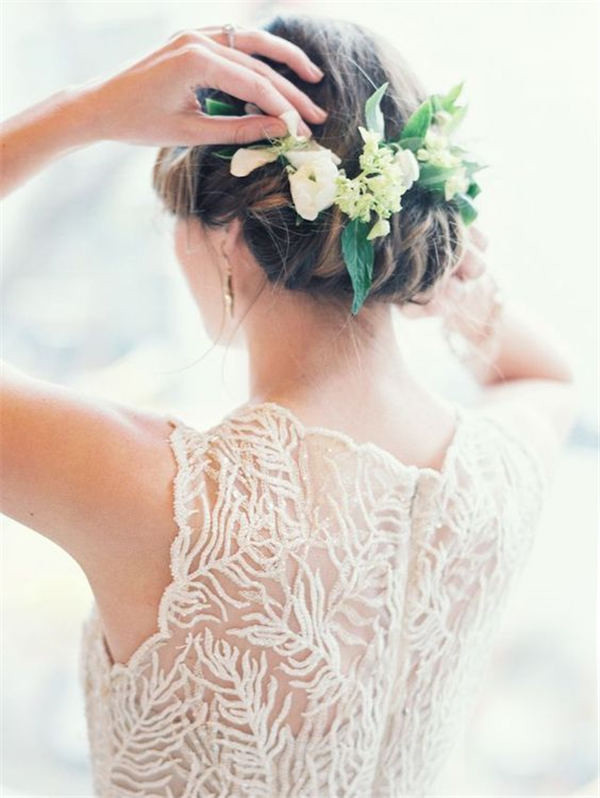 Beautiful and Romantic Bridal Updos