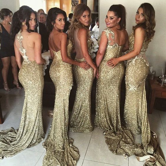 Love these bridesmaids dresses