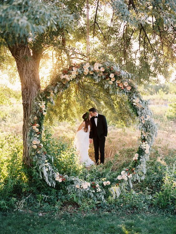 Backdrop wedding wreath Photography Leo Patrone