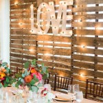 Rustic wood pallets wedding backdrop ideas