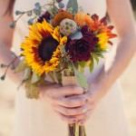 burlap and sunflower wedding bouquets