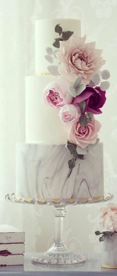 Cotton and Crumbs Wedding cake idea