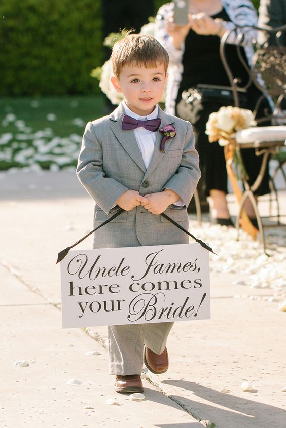 Give your ring bearer a sweet sign