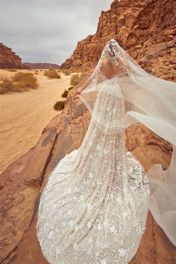 Oksana Mukha 2018 Wedding Dresses Collection -liliana-2