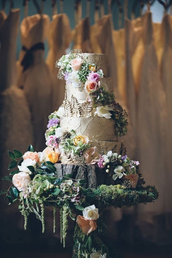 Spectacular Wedding Cake Ideas