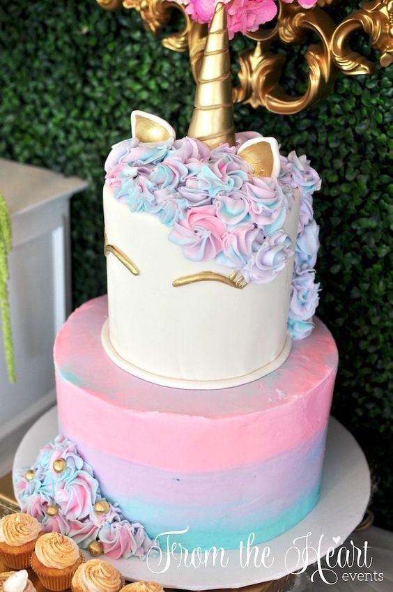 Unicorn cake from a Vibrant Unicorn Party