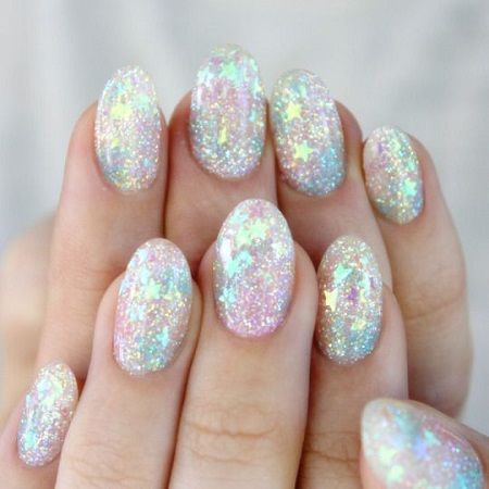 add a unicorn Nail art to your bridal shower