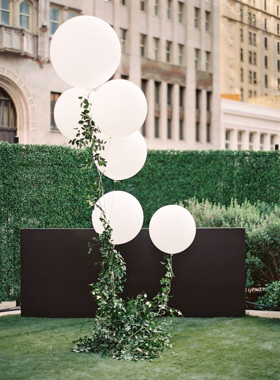 Wedding Balloon Photography - Lauren Peele Photography