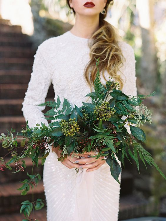 bold beautiful green winter wedding bouquets