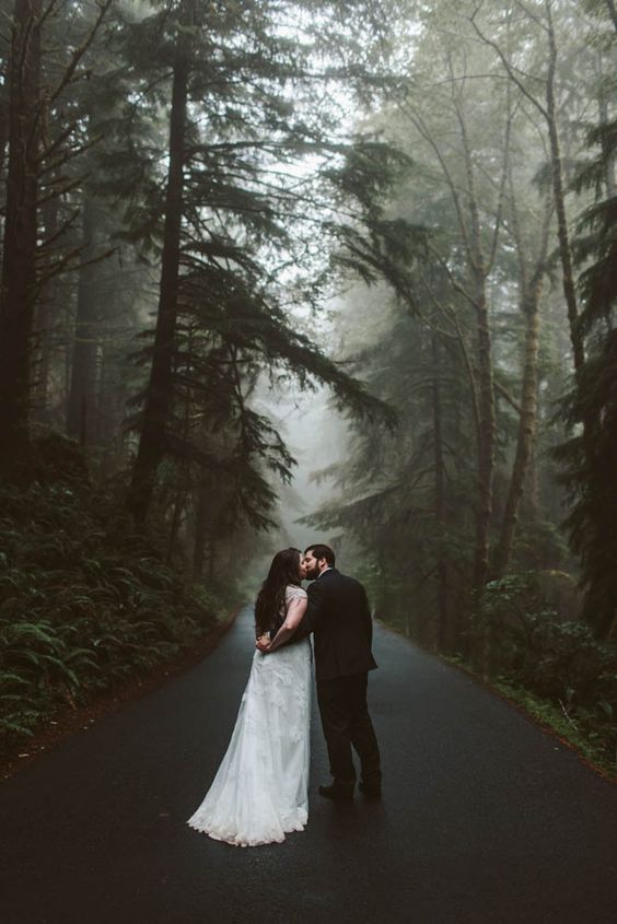 oregon coast elopement for fall wedding