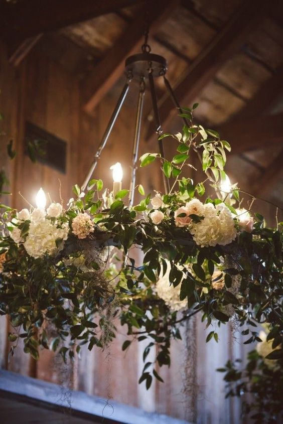 romantic candlelit floral wedding decoration