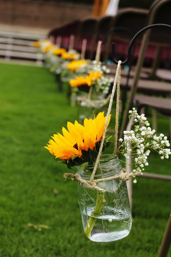 sunflowers and mason jar wedding decorations