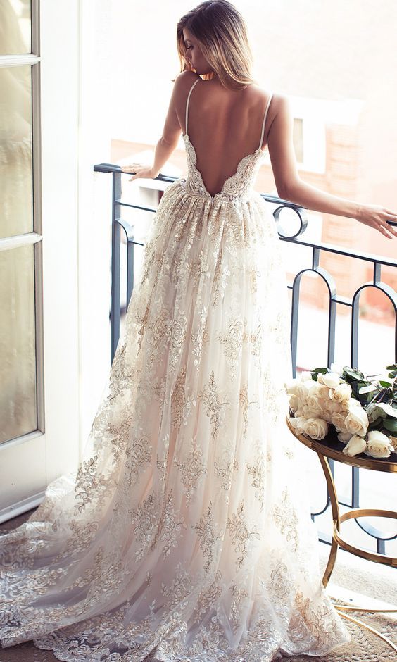 Stunning Open Back Wedding Dresses That Wow 005