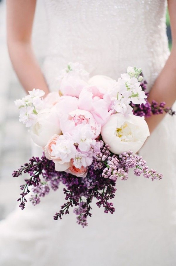 Super picture-perfect peony wedding bouquets you will adore 004