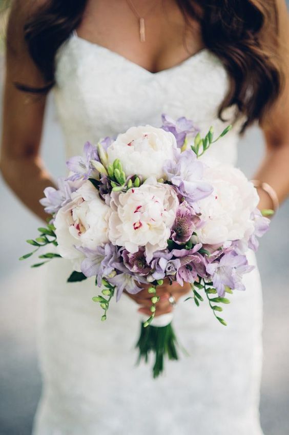Super picture-perfect peony wedding bouquets you will adore 011