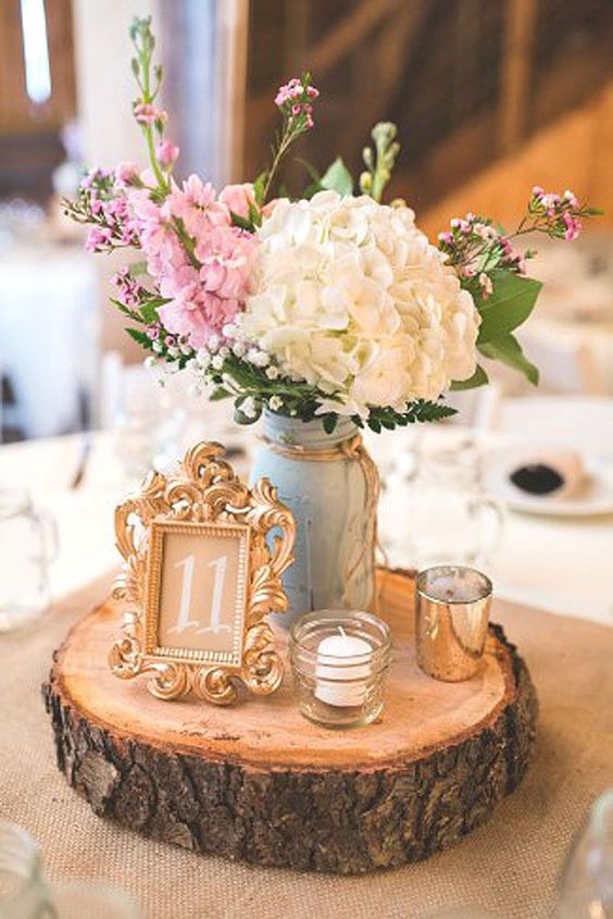 Vintage Wedding Centerpieces That Take Your Wedding to a New Level 001