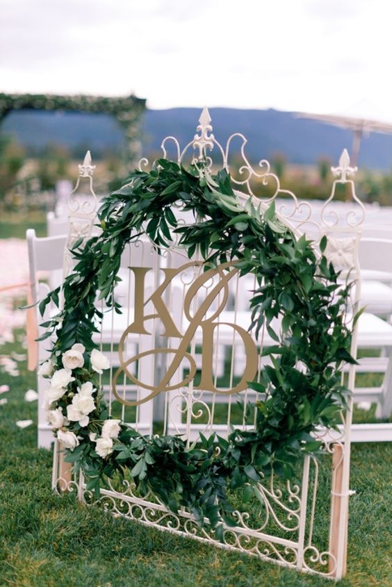 Wedding Monogram Decoration Ideas That Wow 017