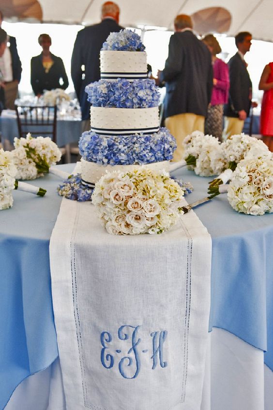 Wedding Monogram Decoration Ideas That Wow 021