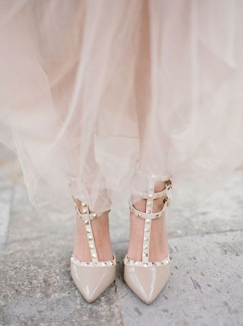 Stylish and Charming Nude Wedding Shoes to Love 009