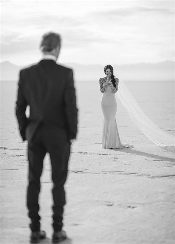 20 Heart-melting and Sweet Wedding First Look Photos   20 Heart-melting and Sweet Wedding First Look Photos