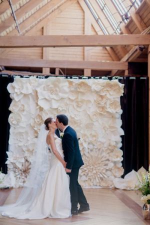 22 Trending Flower Wall Backdrops for Your Wedding Day 22 Trending Flower Wall Backdrops for Your Wedding Day