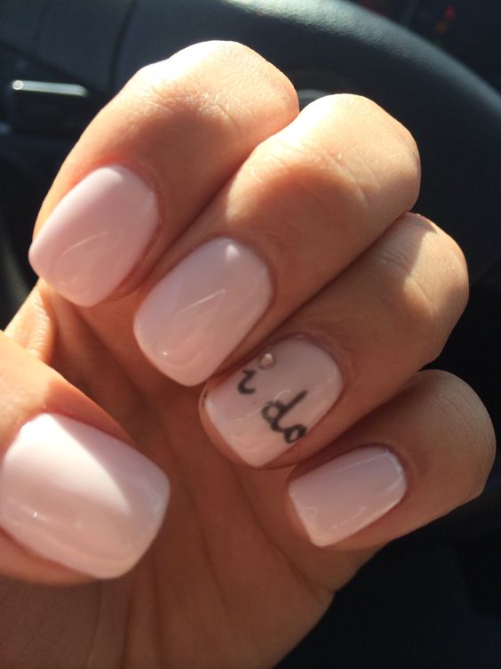 Our 20 Favorite Wedding Nail Art Designs Our 20 Favorite Wedding Nail Art Designs