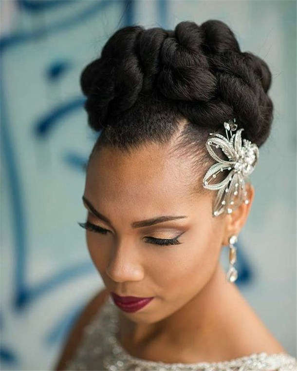 20 Wedding Updo Hairstyles for Black Brides
