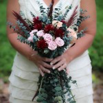 16 Elegant Burgundy and Blush Wedding Bouquet Ideas_002