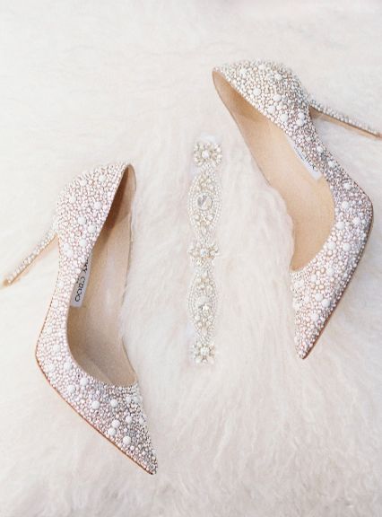 18 Must-have Chic Spring Wedding Shoes to Stand You Out!