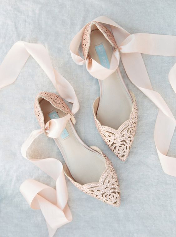18 Must-have Chic Spring Wedding Shoes to Stand You Out!