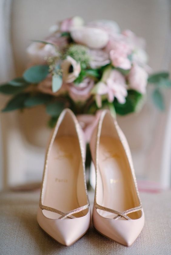 18 Must-have Chic Spring Wedding Shoes to Stand You Out!