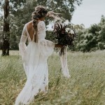 21 Oh So Amazing Bell Sleeve Wedding Dresses_005