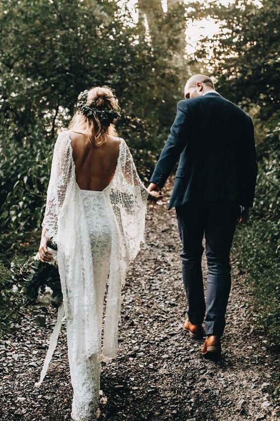 21 Oh So Amazing Bell Sleeve Wedding Dresses Wedding Bliss Simple Understated Wedding Nuptials