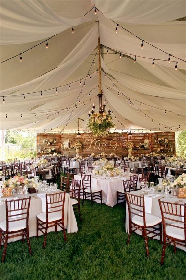 Backyard wedding decorations for your big day